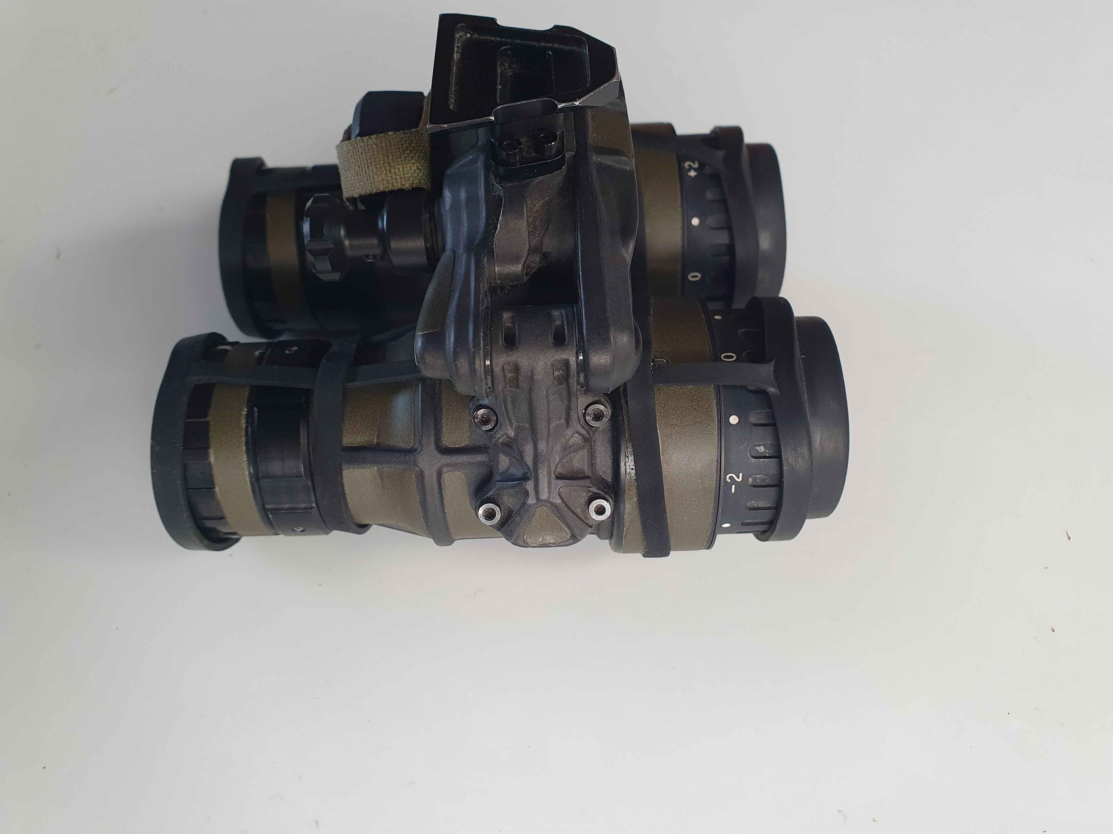 ACT IN BLACK DTNVS L3 - USED