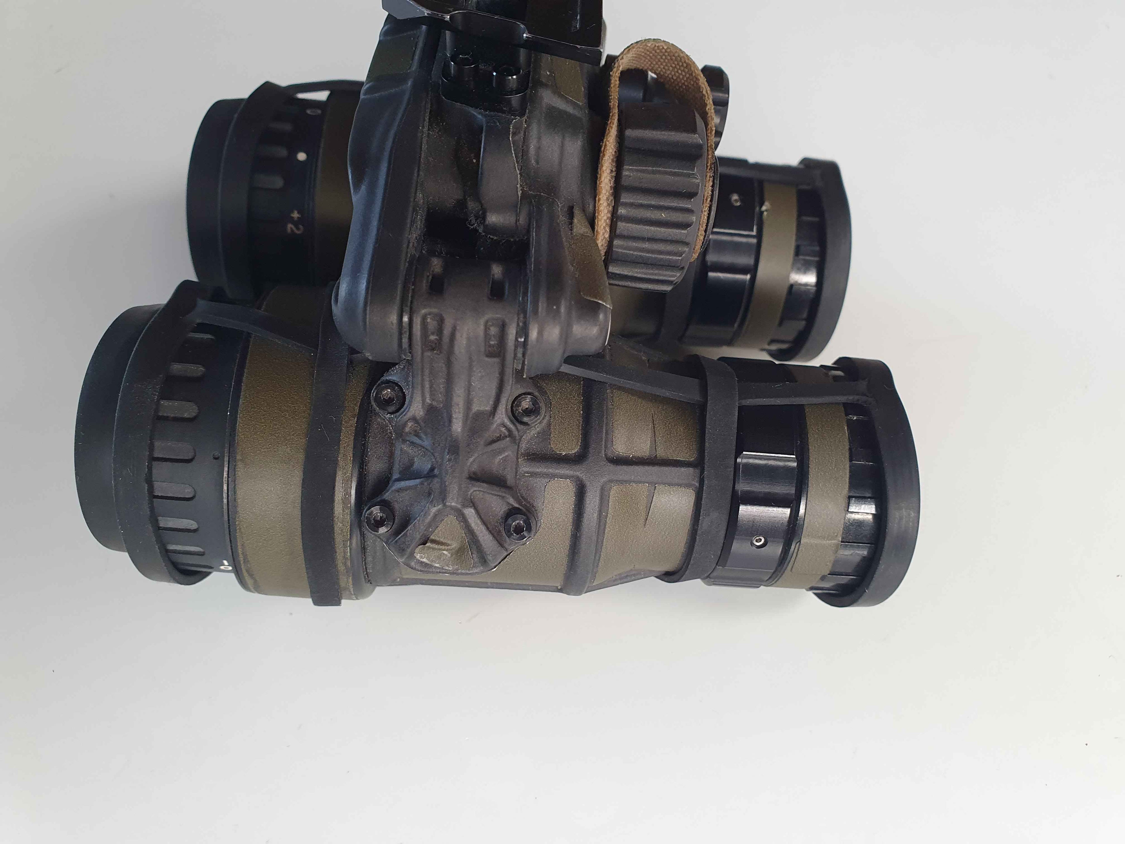 ACT IN BLACK DTNVS L3 - USED